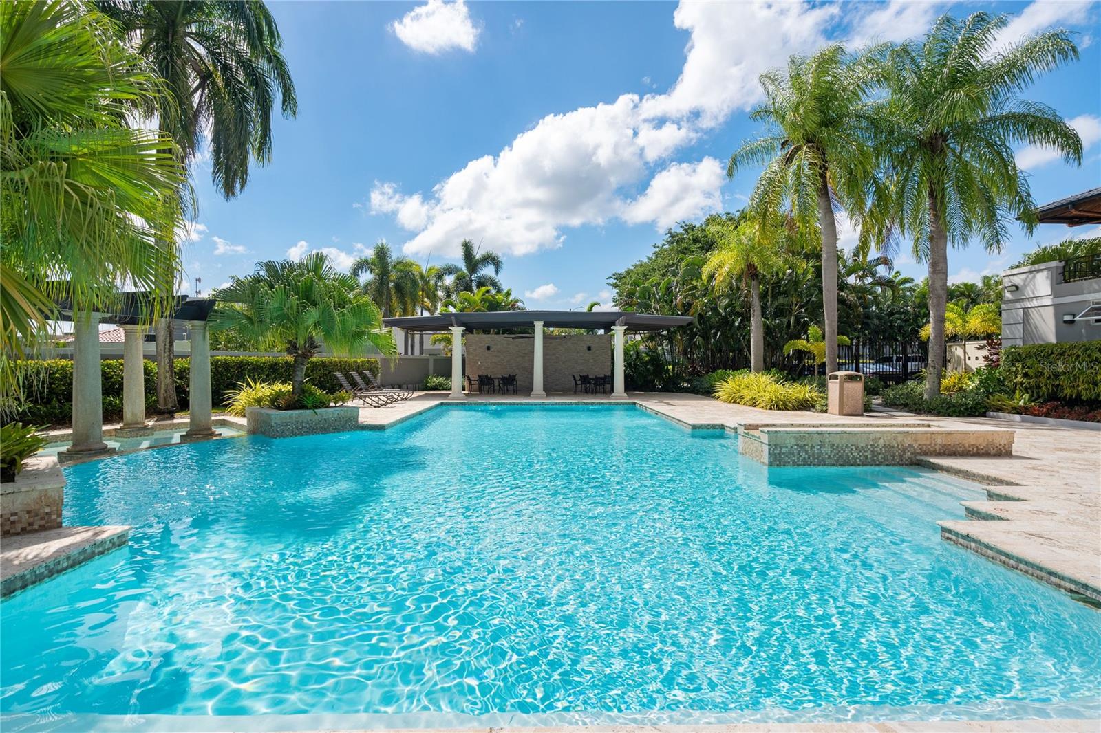 PALMA REAL - Residential Lease