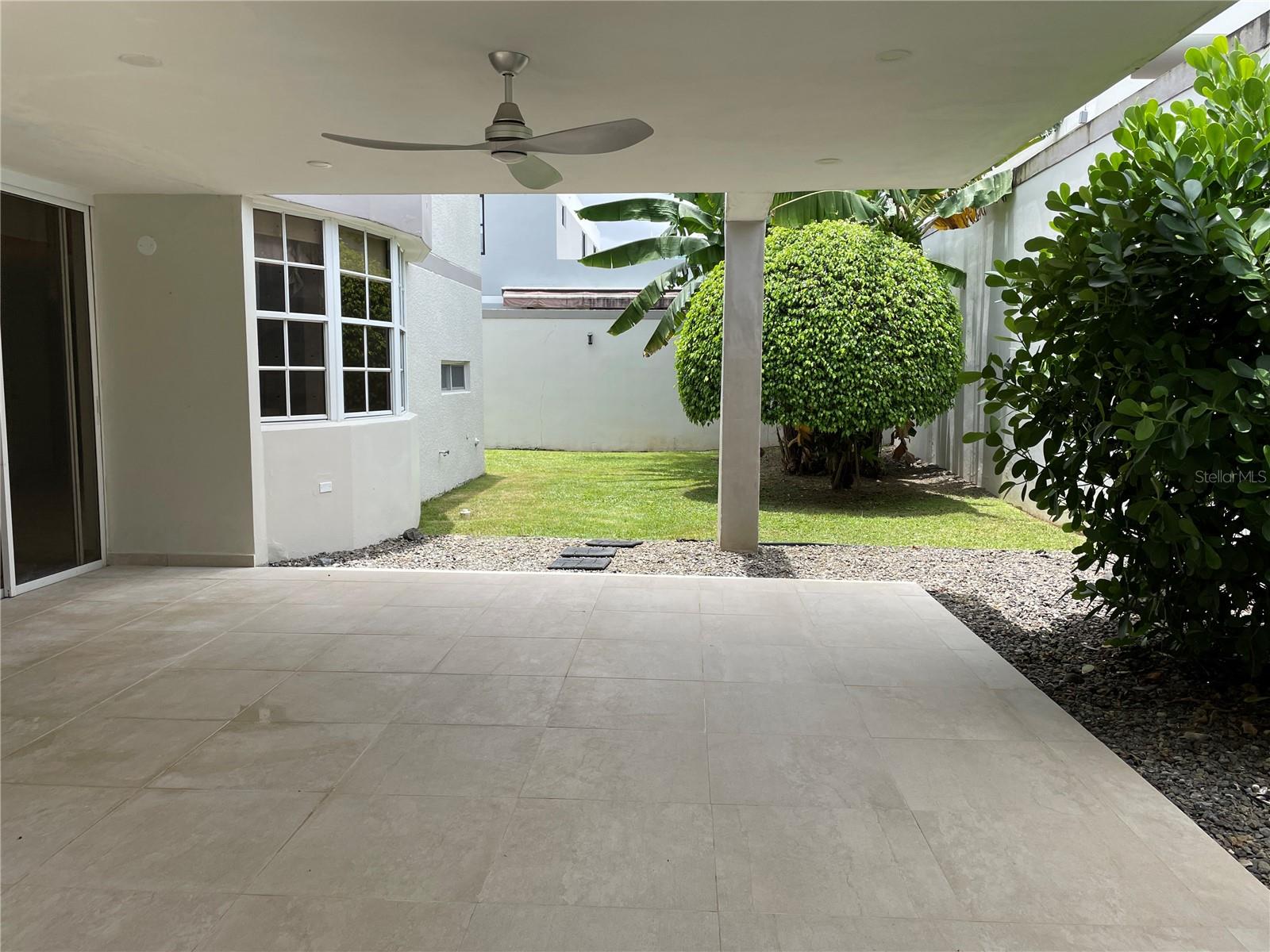 PALMA REAL - Residential Lease