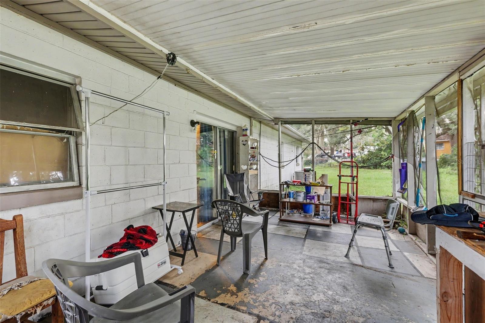 2209 NE 36TH STREET