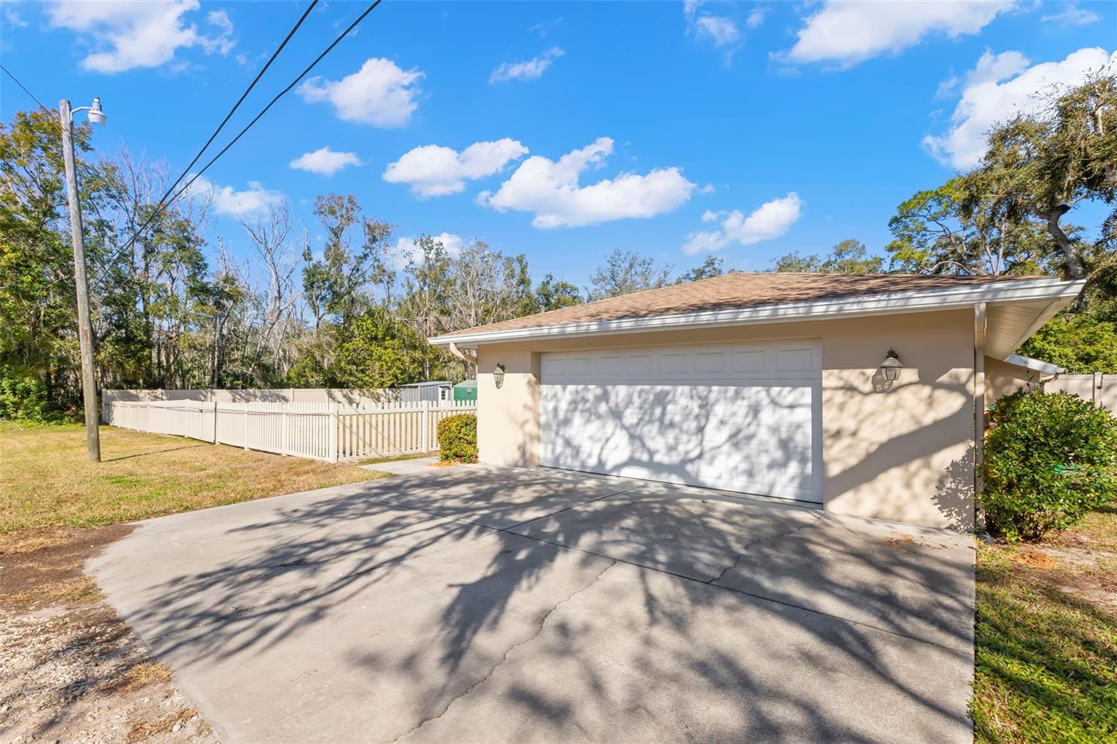 TAMPA & TARPON SPGS LAND CO - Residential