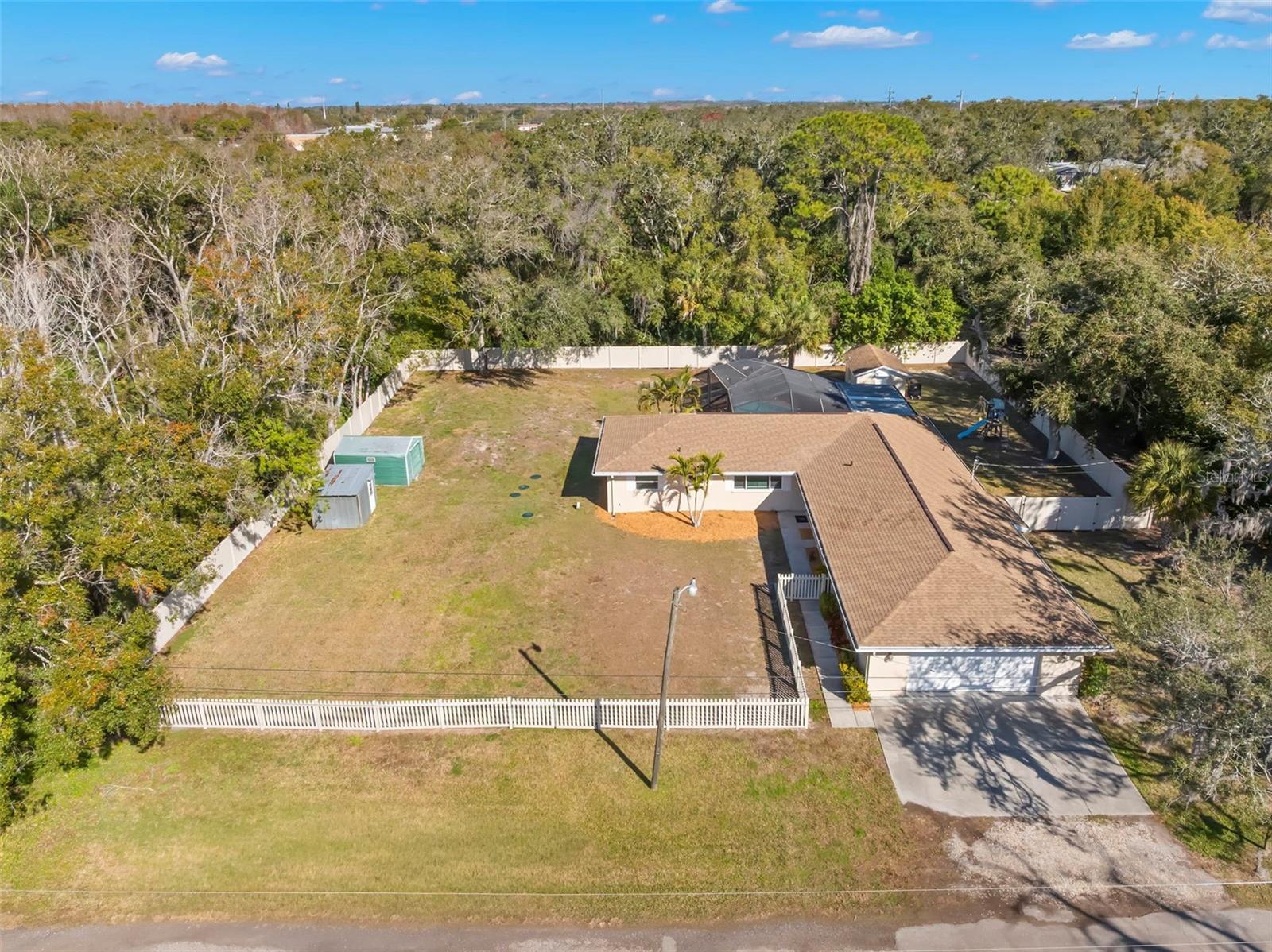 TAMPA & TARPON SPGS LAND CO - Residential