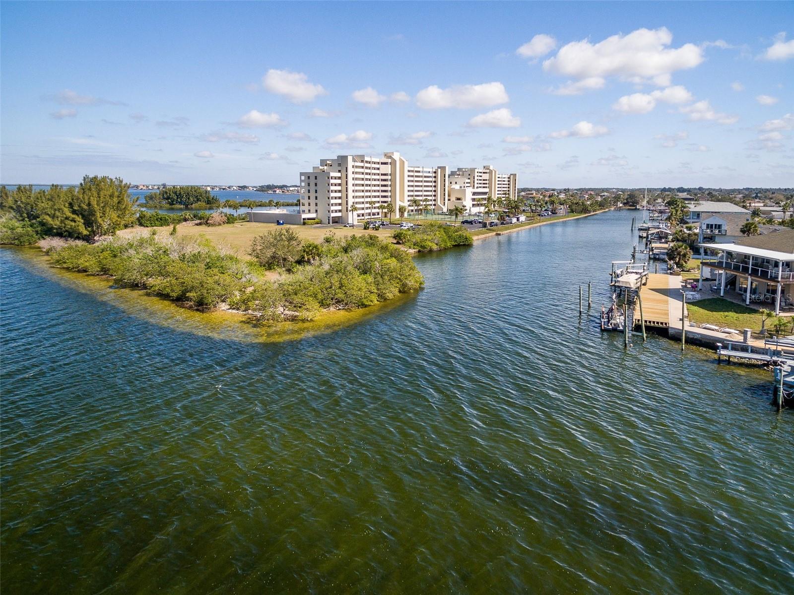 GULF ISLAND BEACH TENNIS - Residential