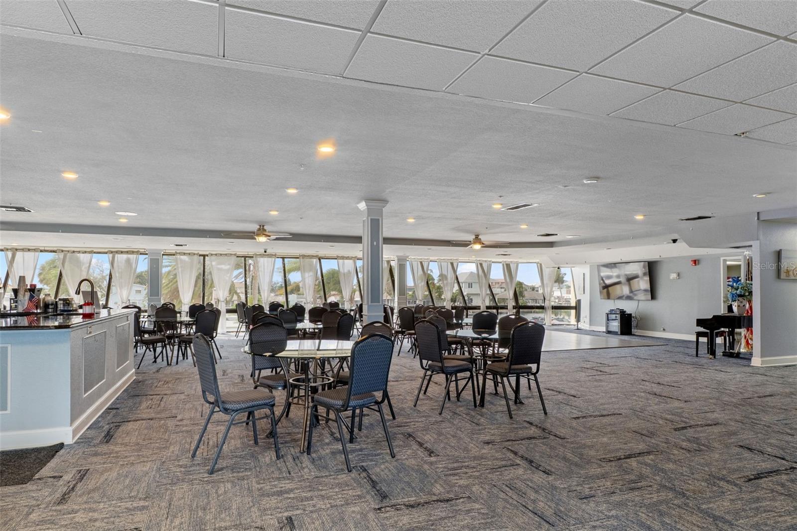 GULF ISLAND BEACH TENNIS - Residential