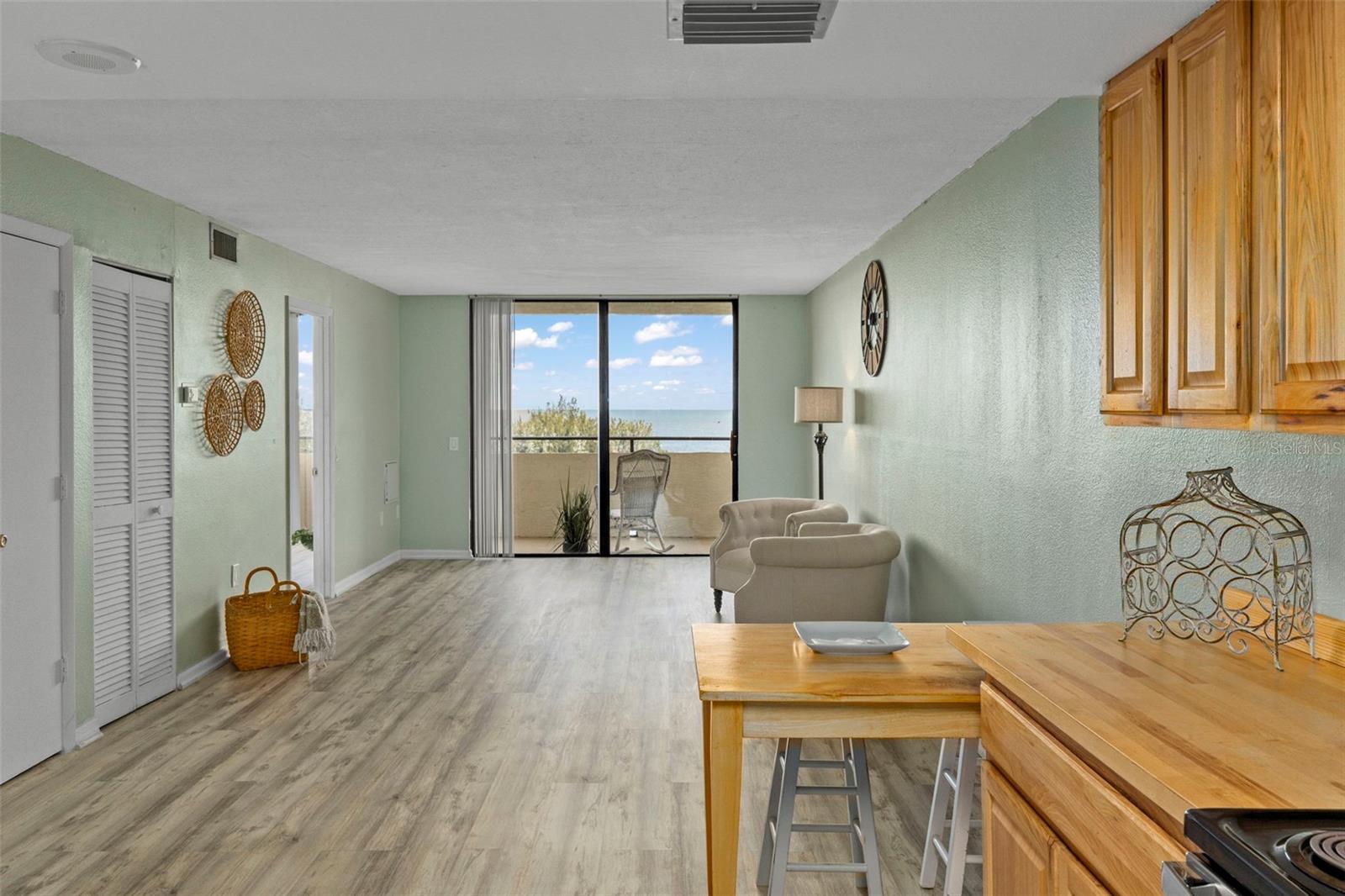 GULF ISLAND BEACH TENNIS - Residential