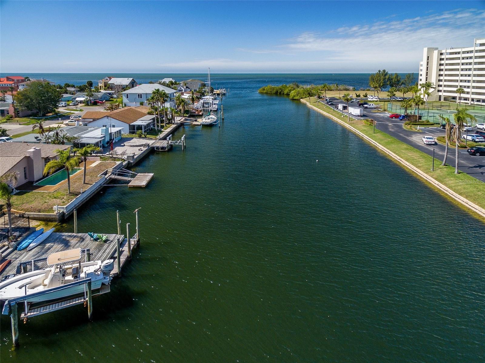GULF ISLAND BEACH TENNIS - Residential