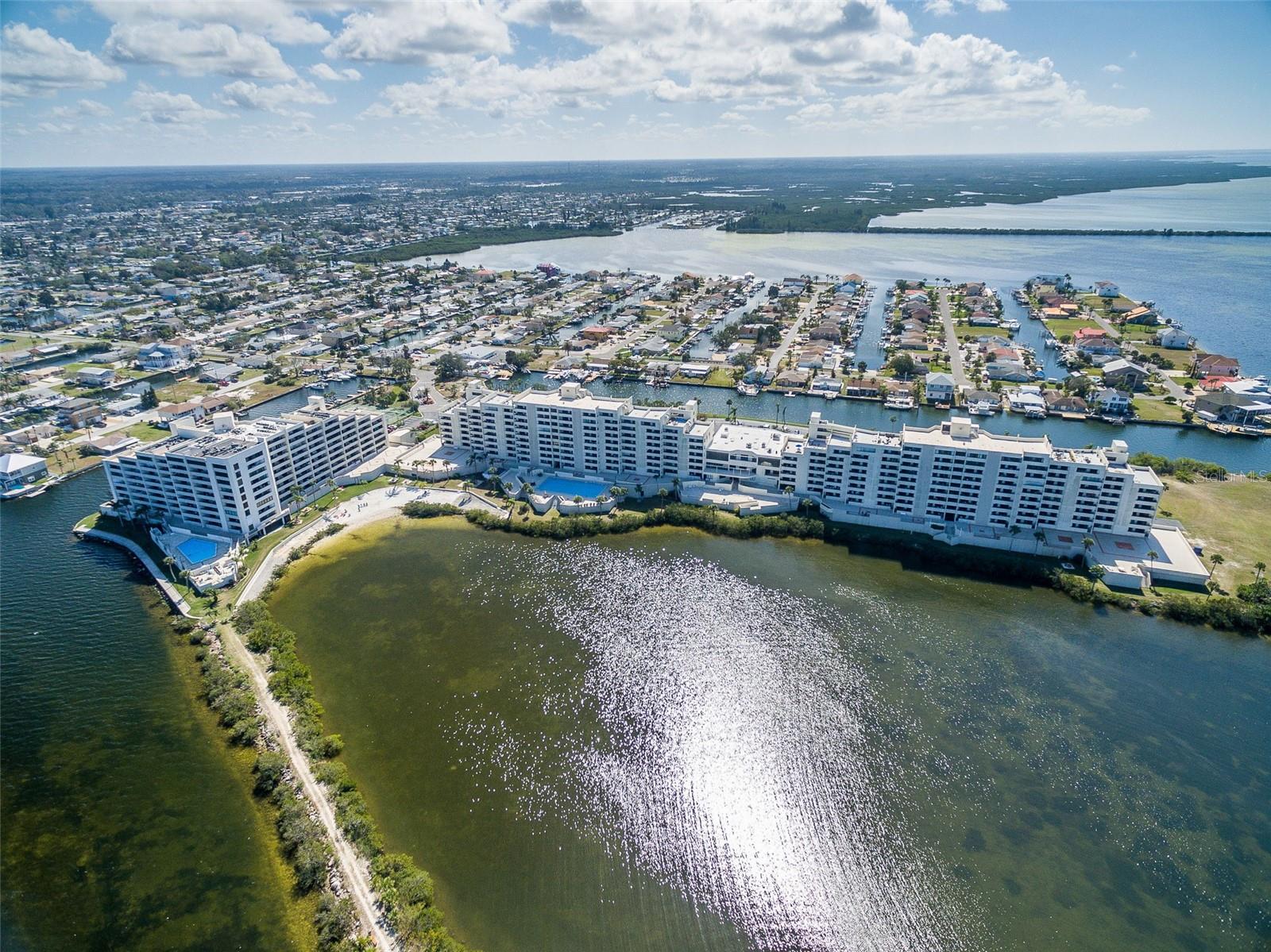GULF ISLAND BEACH TENNIS - Residential