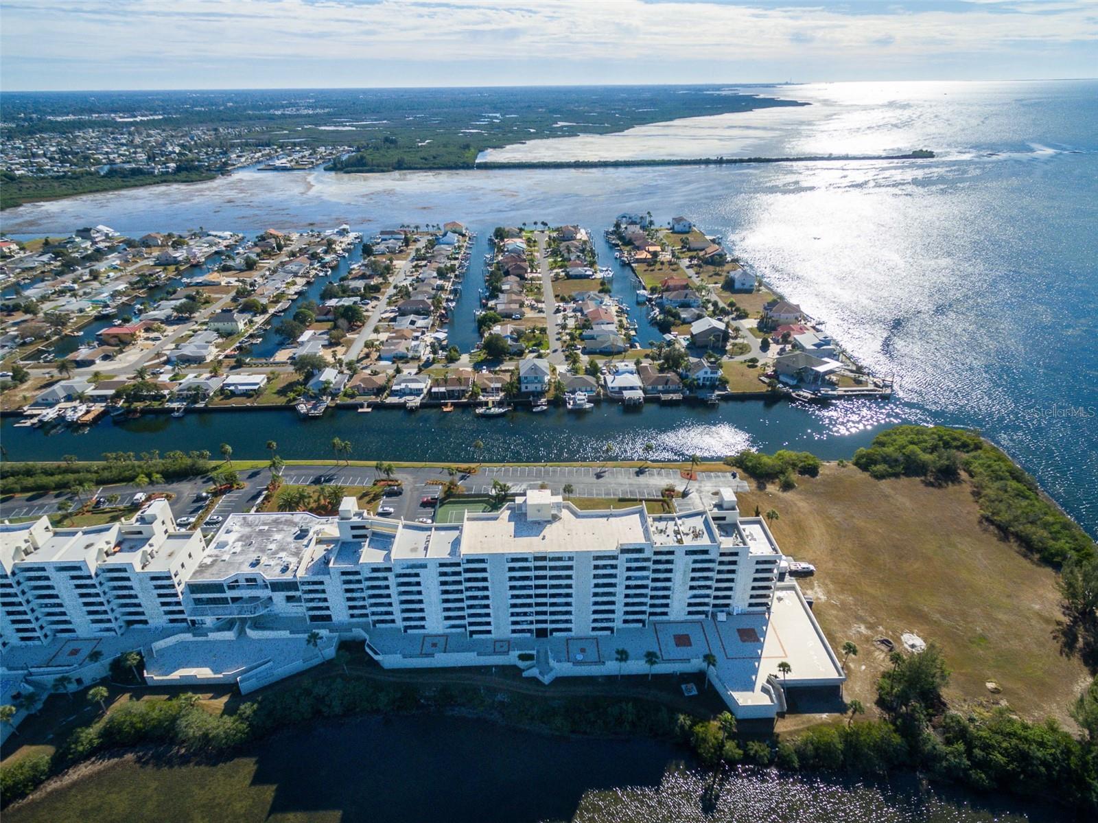 GULF ISLAND BEACH TENNIS - Residential