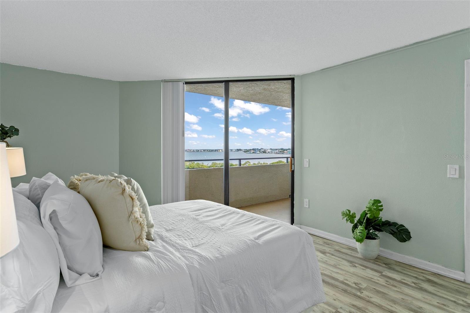 GULF ISLAND BEACH TENNIS - Residential