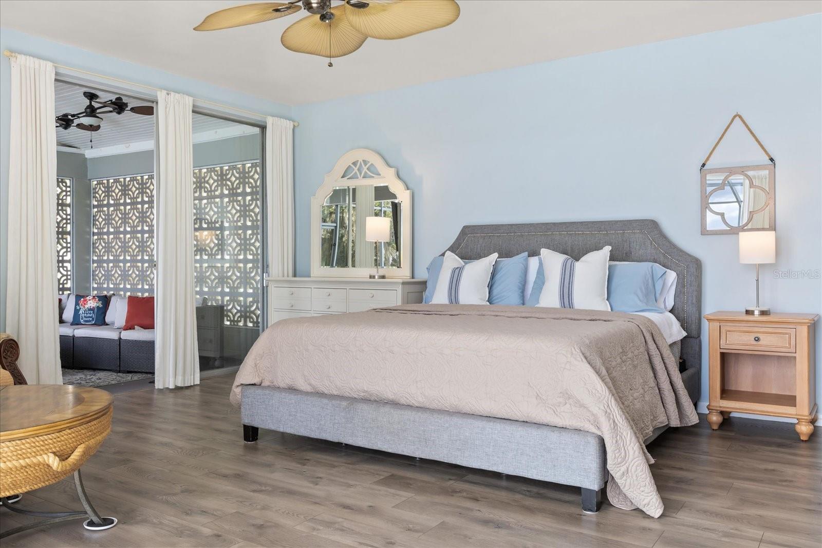 CATHEDRAL ARCH ESTATES - Residential