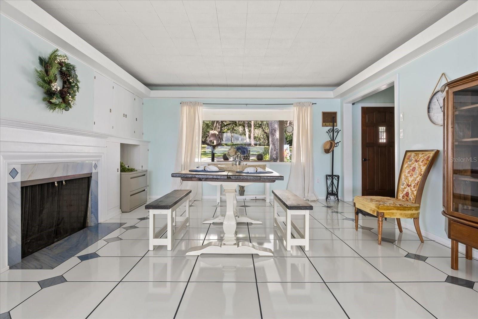 CATHEDRAL ARCH ESTATES - Residential