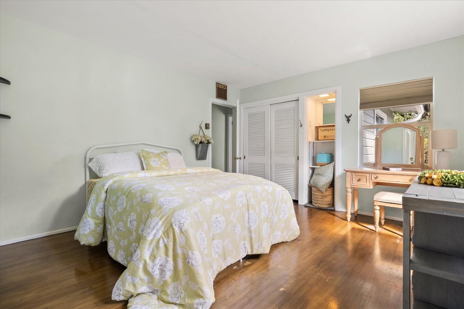 CATHEDRAL ARCH ESTATES - Residential