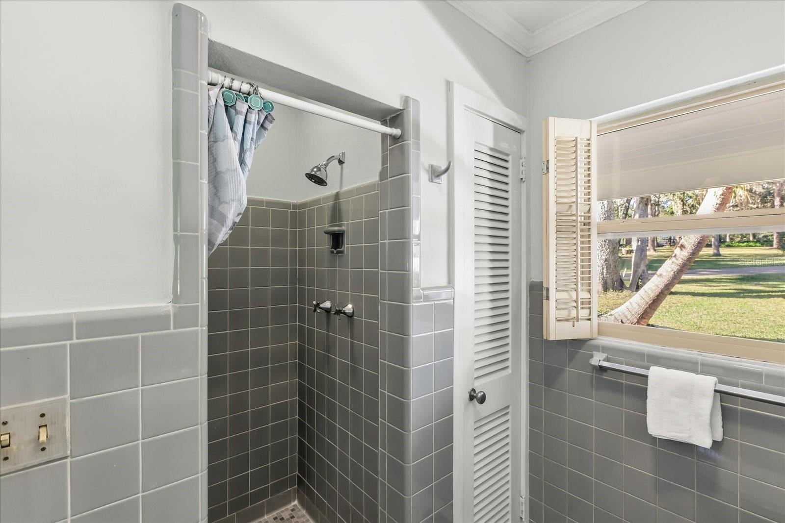 CATHEDRAL ARCH ESTATES - Residential