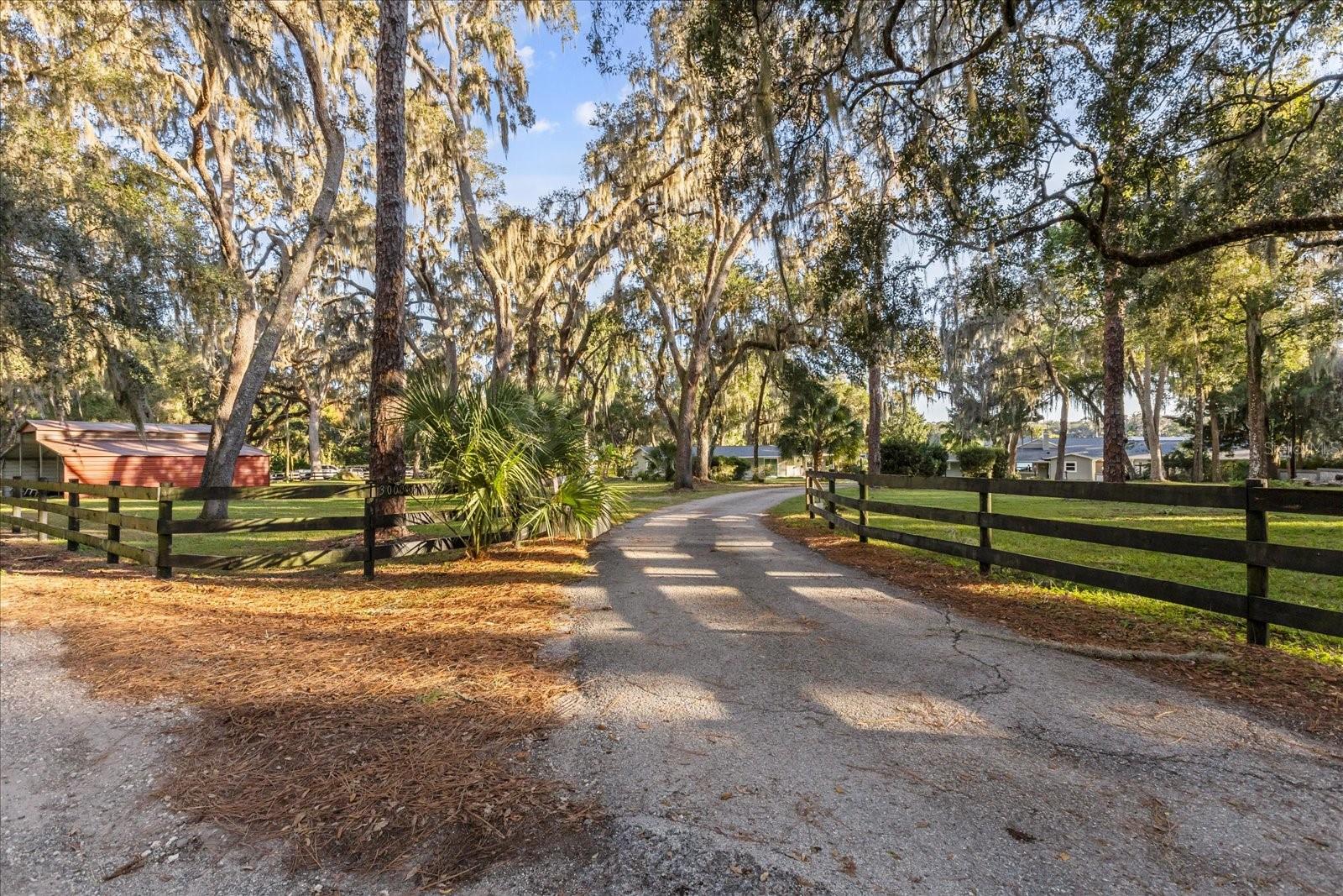 CATHEDRAL ARCH ESTATES - Residential