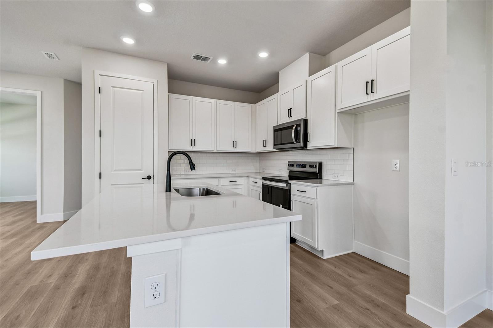 NORTH RIVER RANCH - Residential