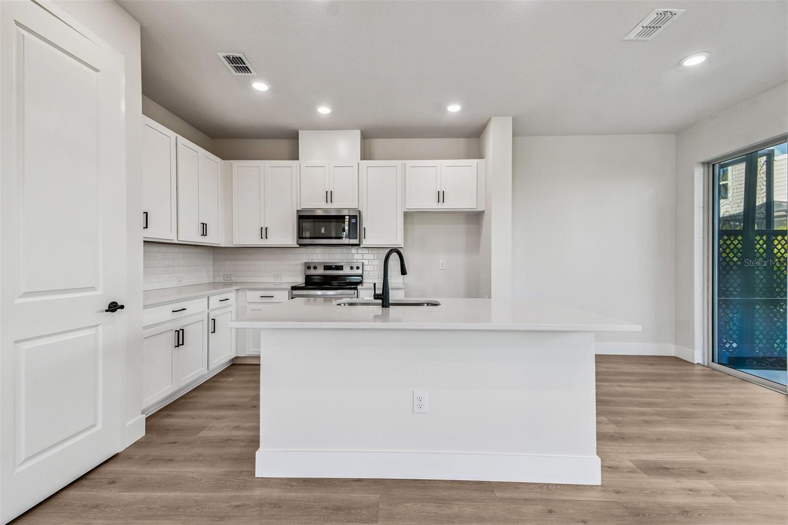 NORTH RIVER RANCH - Residential