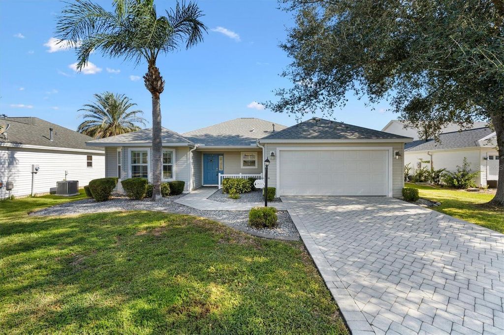 Photo of 7821 SE 166th Smallwood Place, The Villages, FL 32162 (MLS # O6344948)