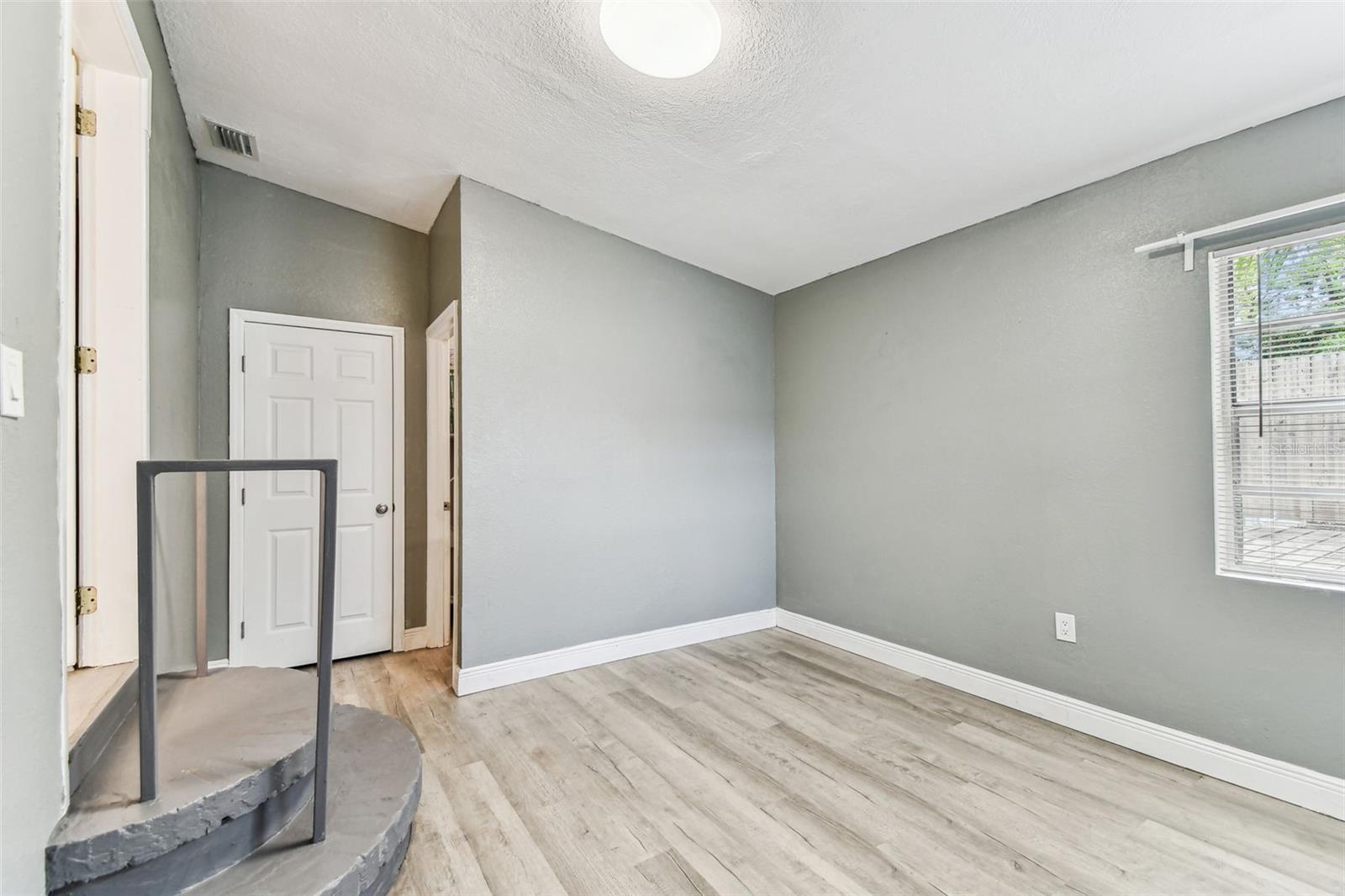 RIVERSIDE ESTATES CORR - Residential