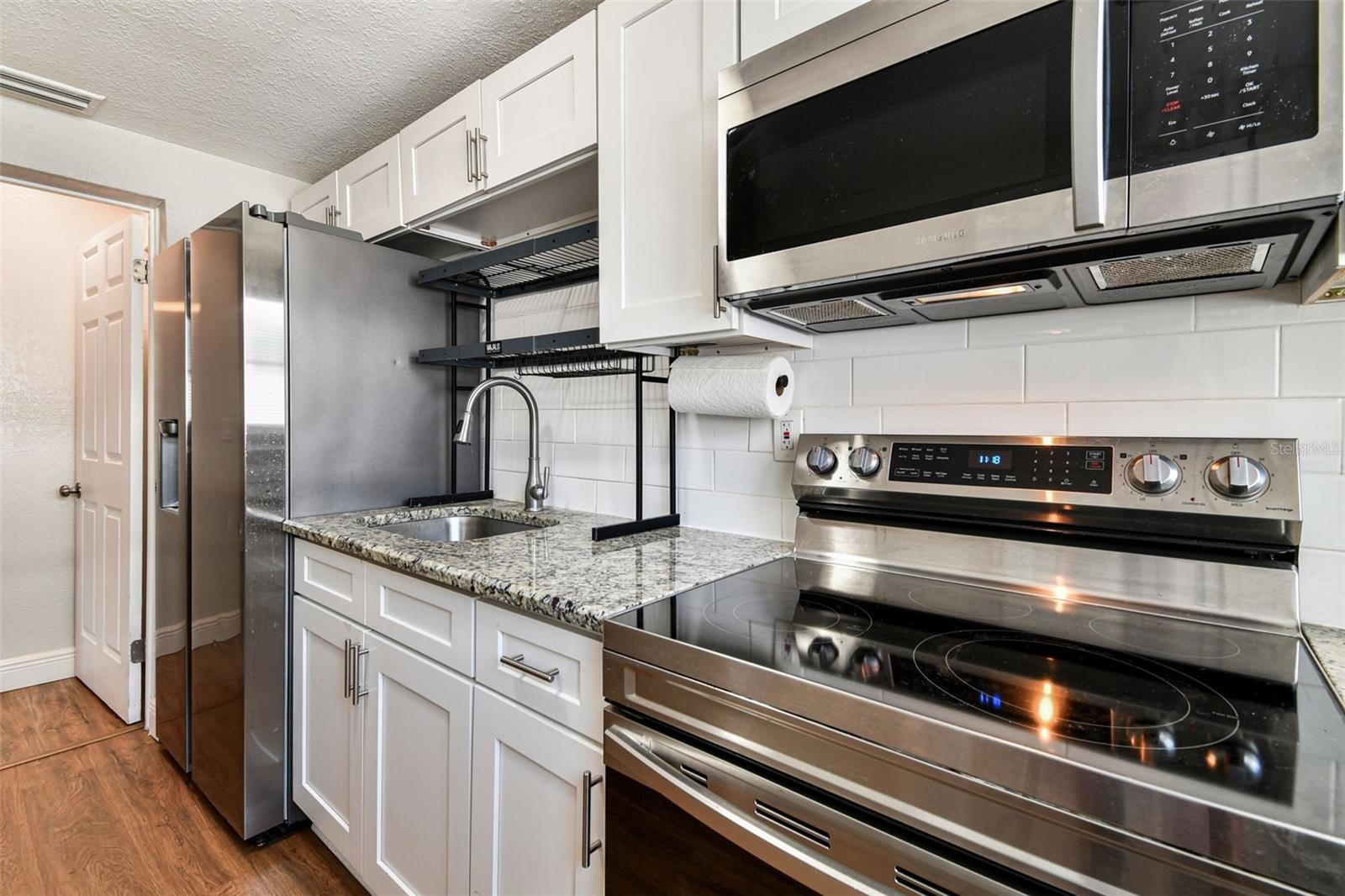 RIVERSIDE ESTATES CORR - Residential