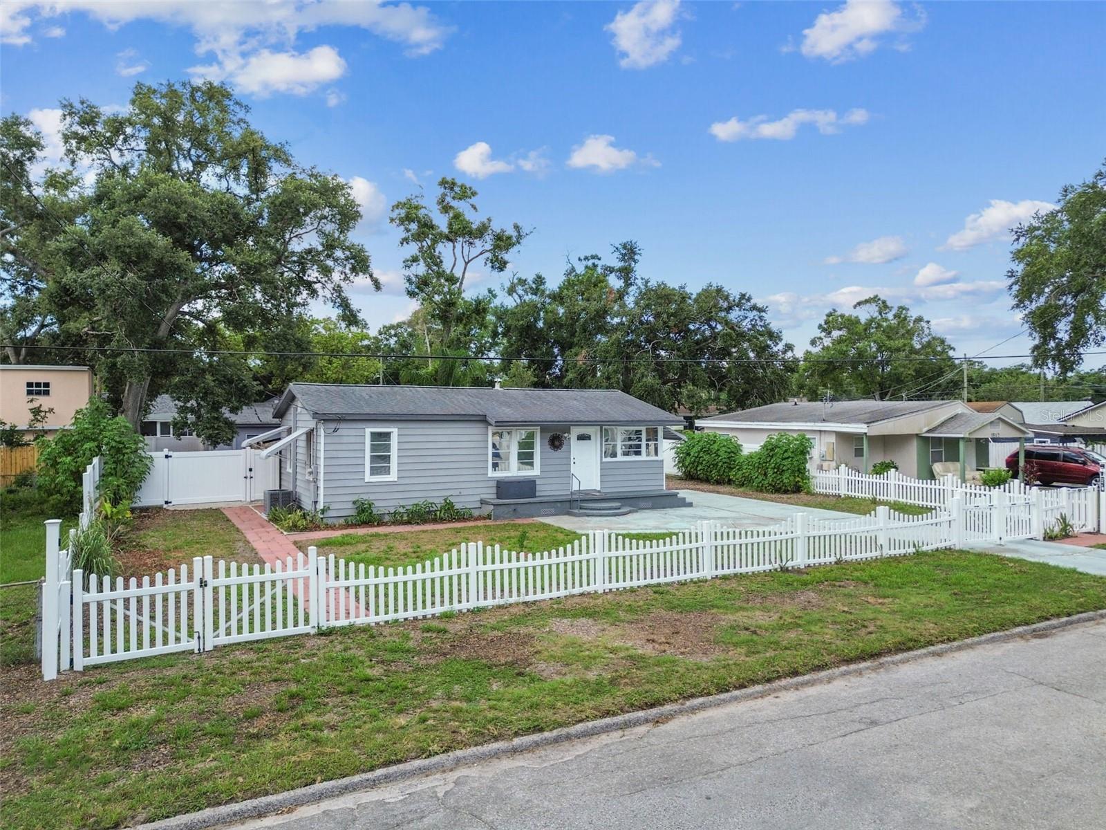 RIVERSIDE ESTATES CORR - Residential