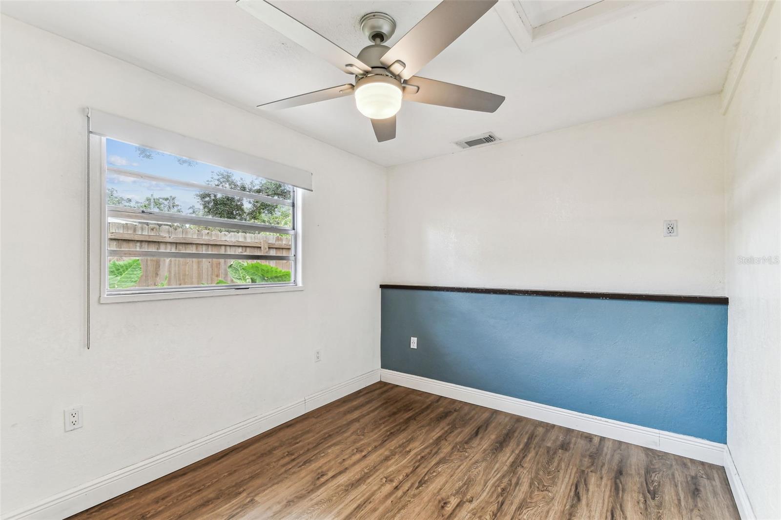 RIVERSIDE ESTATES CORR - Residential