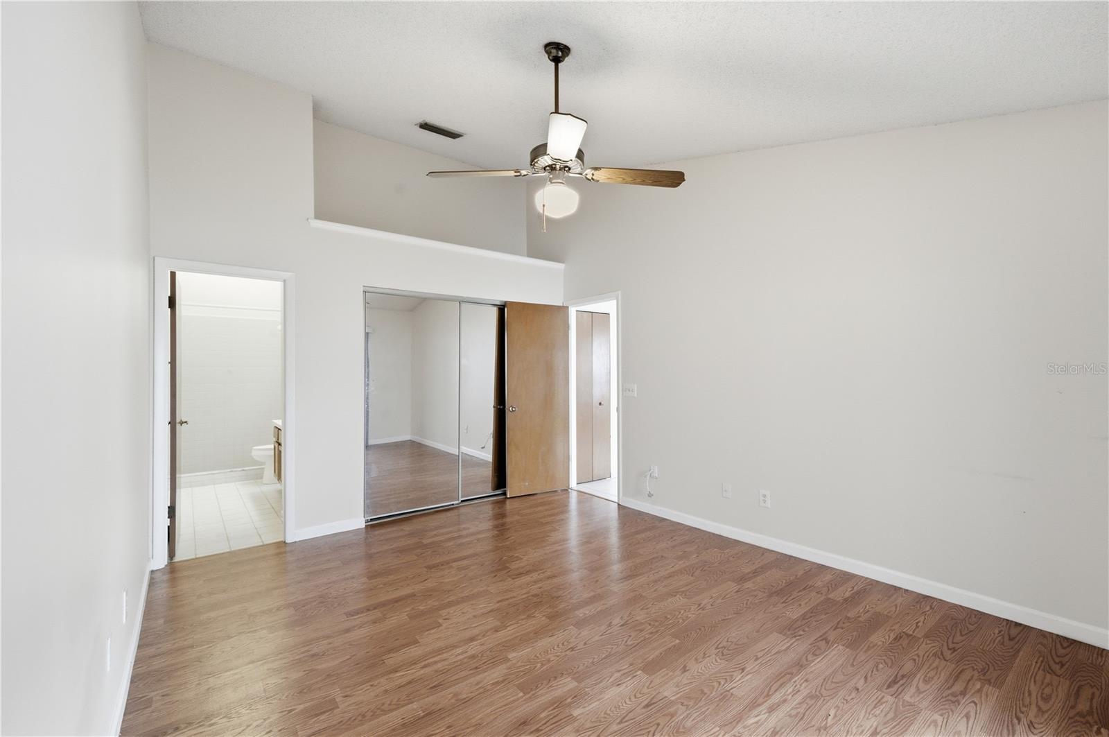 BRYN MAWR - Residential