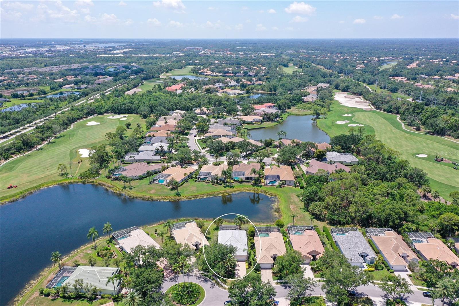 UNIVERSITY PARK COUNTRY CLUB - Residential