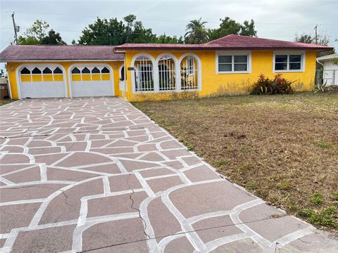 Photo of 1310 SE 43rd Terrace, Cape Coral, FL 33904 (MLS # G5107554)