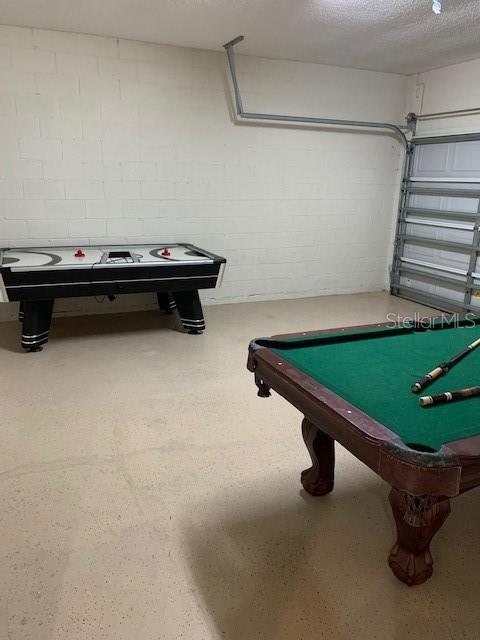 GLENBROOK PH II SUB - Residential Lease