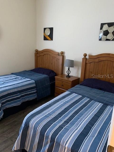 GLENBROOK PH II SUB - Residential Lease