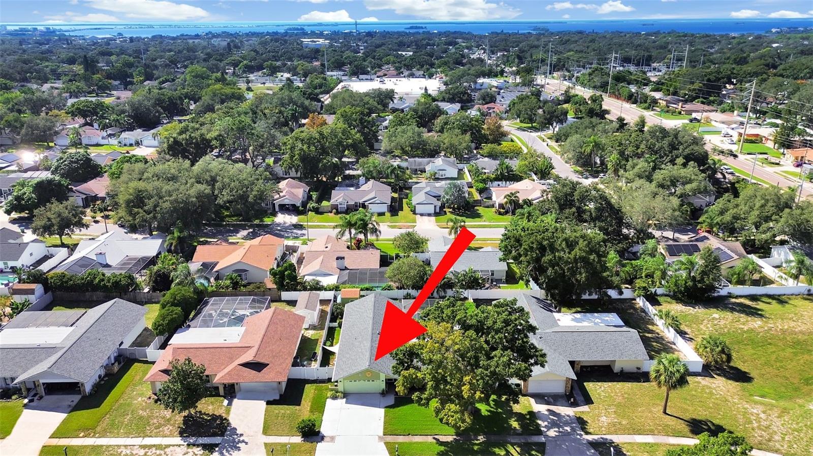 169 FOXCROFT DRIVE W