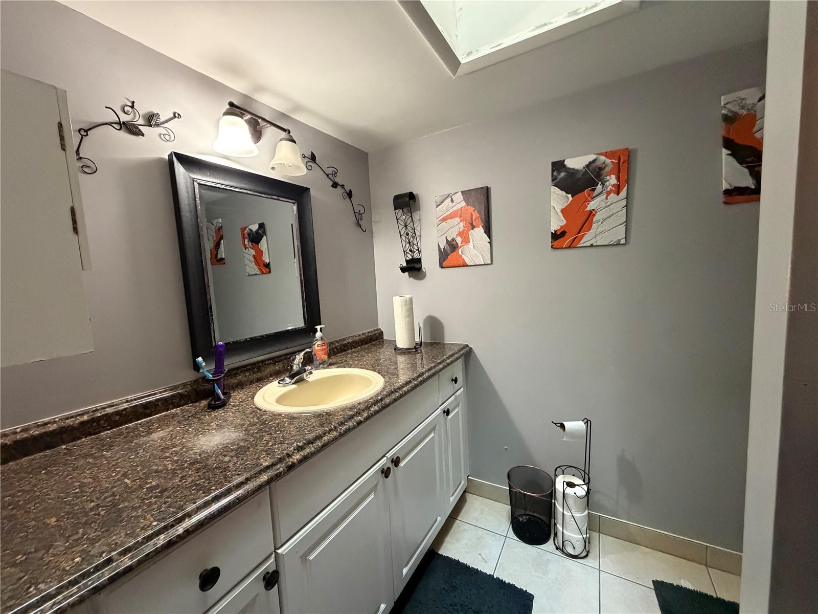 CARMEL OAKS CONDO PH 01 - Residential