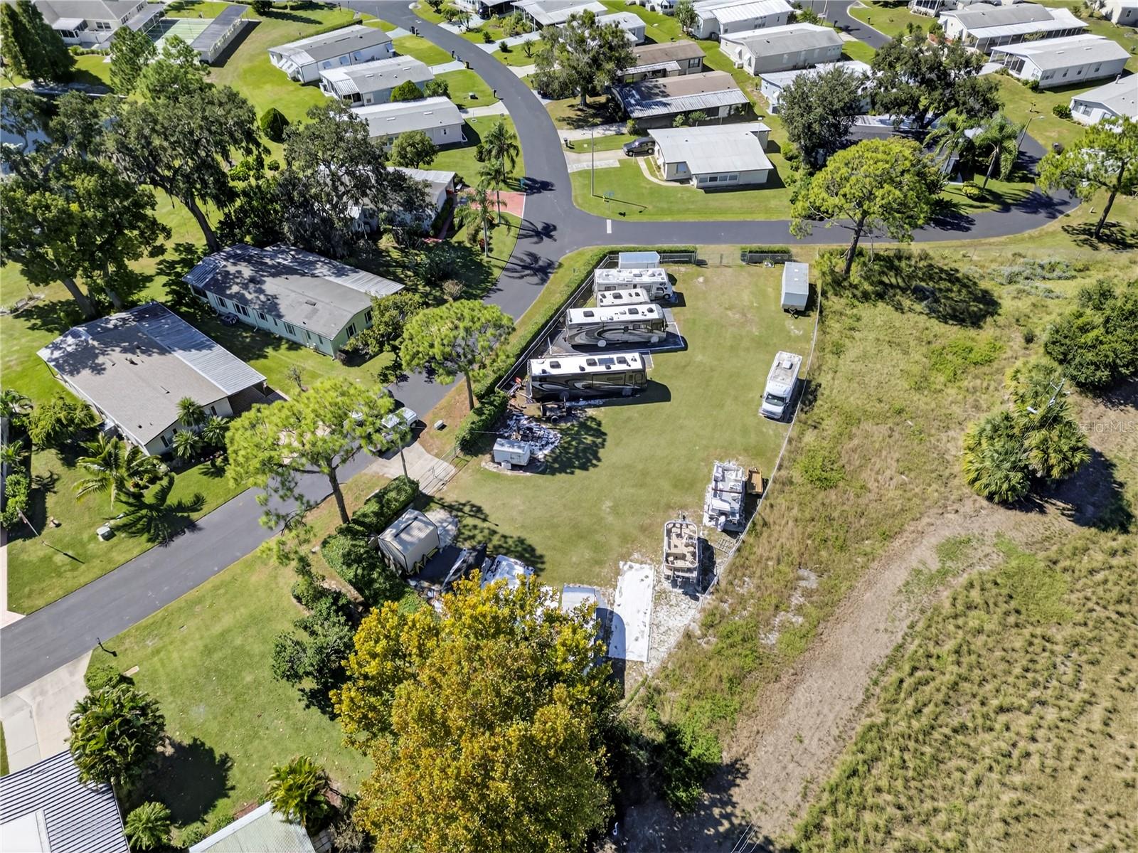 GARDEN GROVE OAKS - Residential