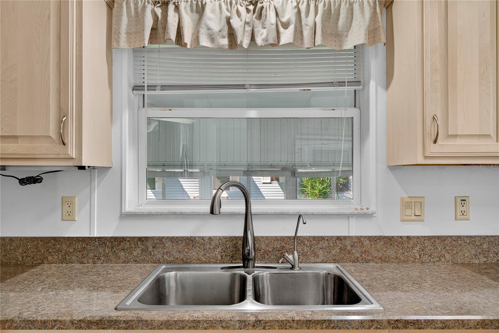 GARDEN GROVE OAKS - Residential