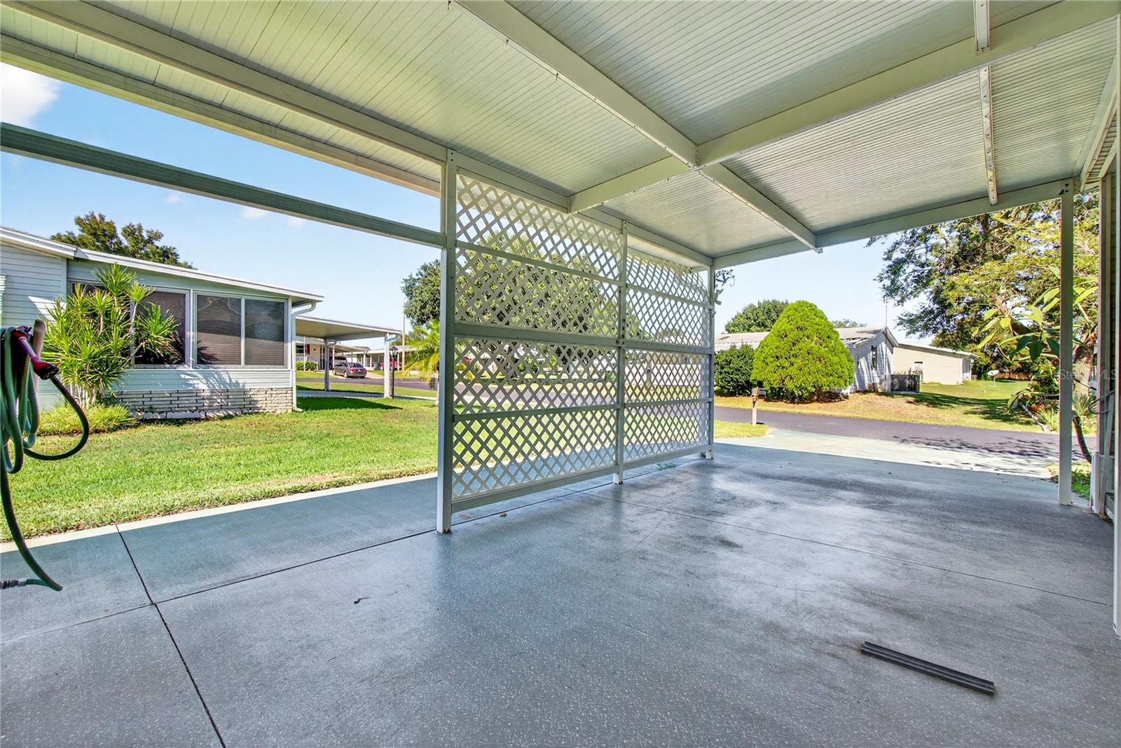 GARDEN GROVE OAKS - Residential