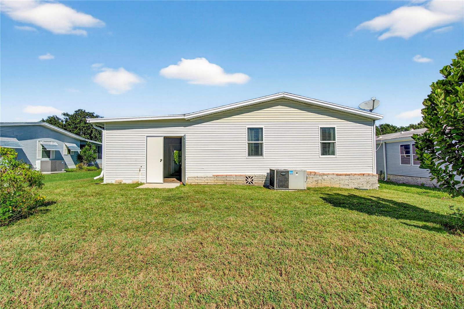 GARDEN GROVE OAKS - Residential