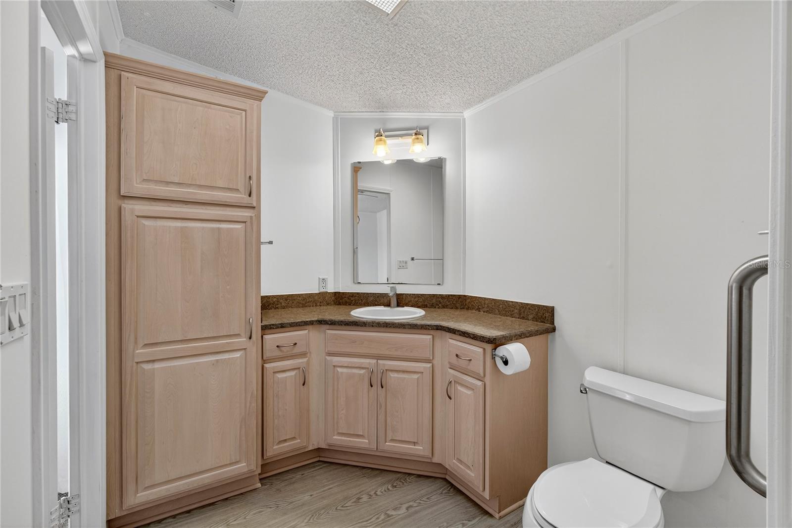 GARDEN GROVE OAKS - Residential