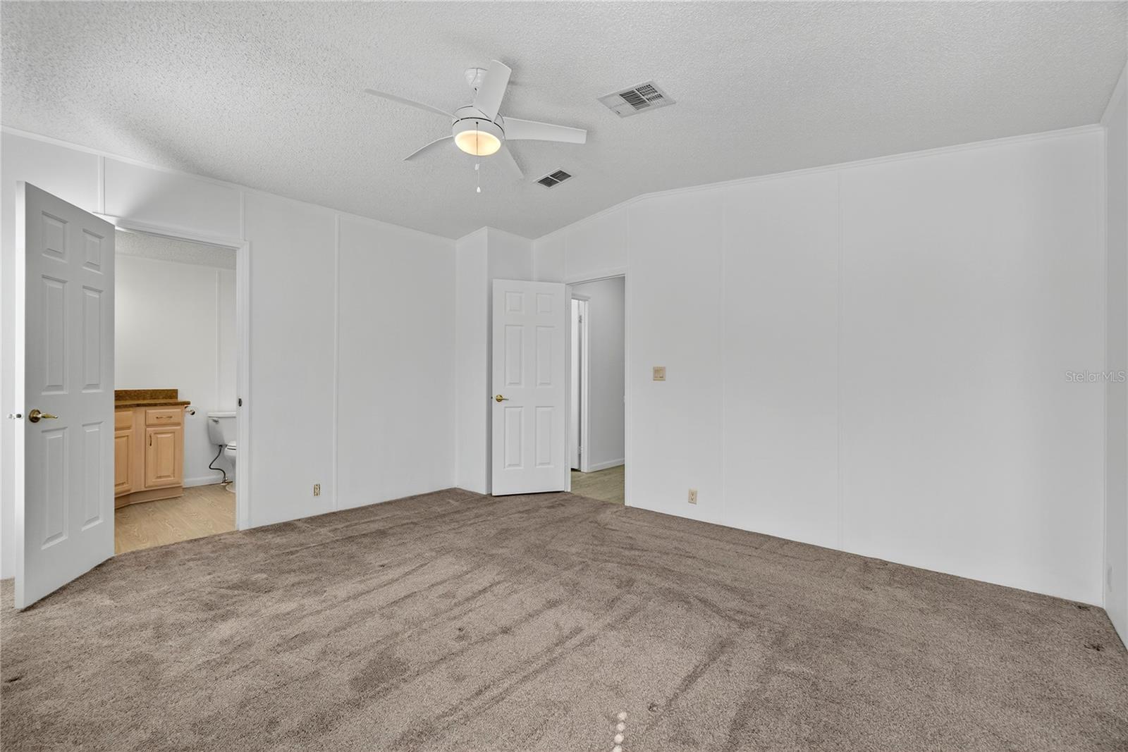 GARDEN GROVE OAKS - Residential