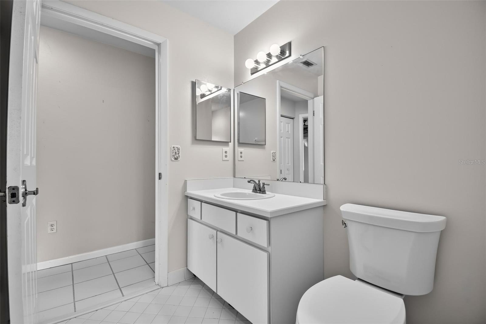 DEERWOOD REP BLK 20 PINE LAKES GOLF COURSE - Residential