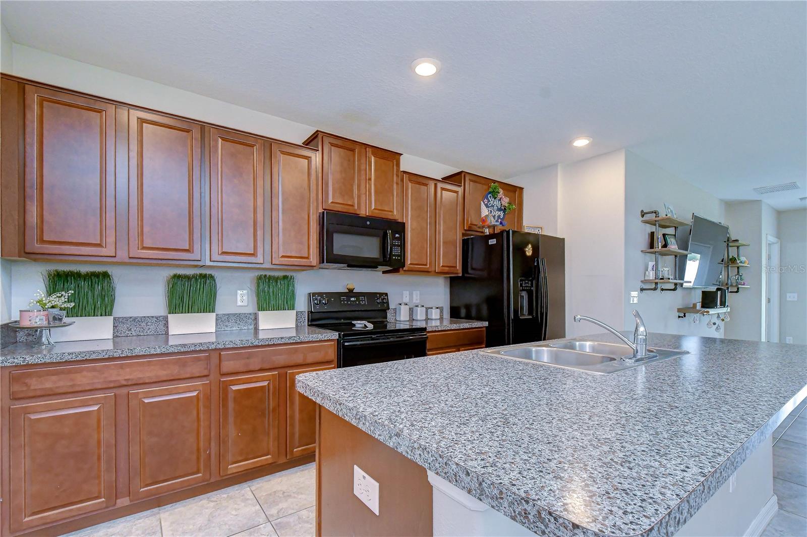 TOUCHSTONE PH 1 - Residential