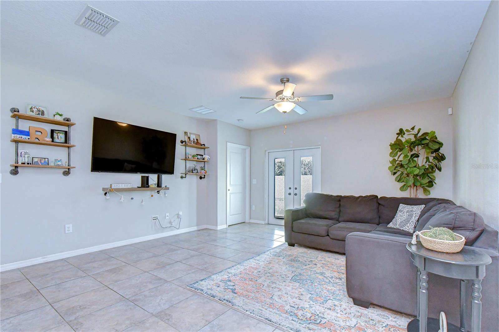 TOUCHSTONE PH 1 - Residential