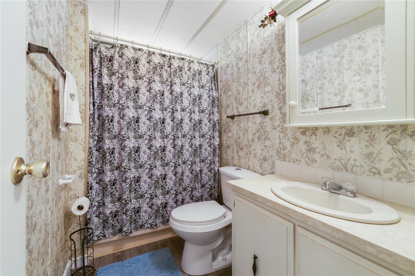 FRST HILLS - Residential