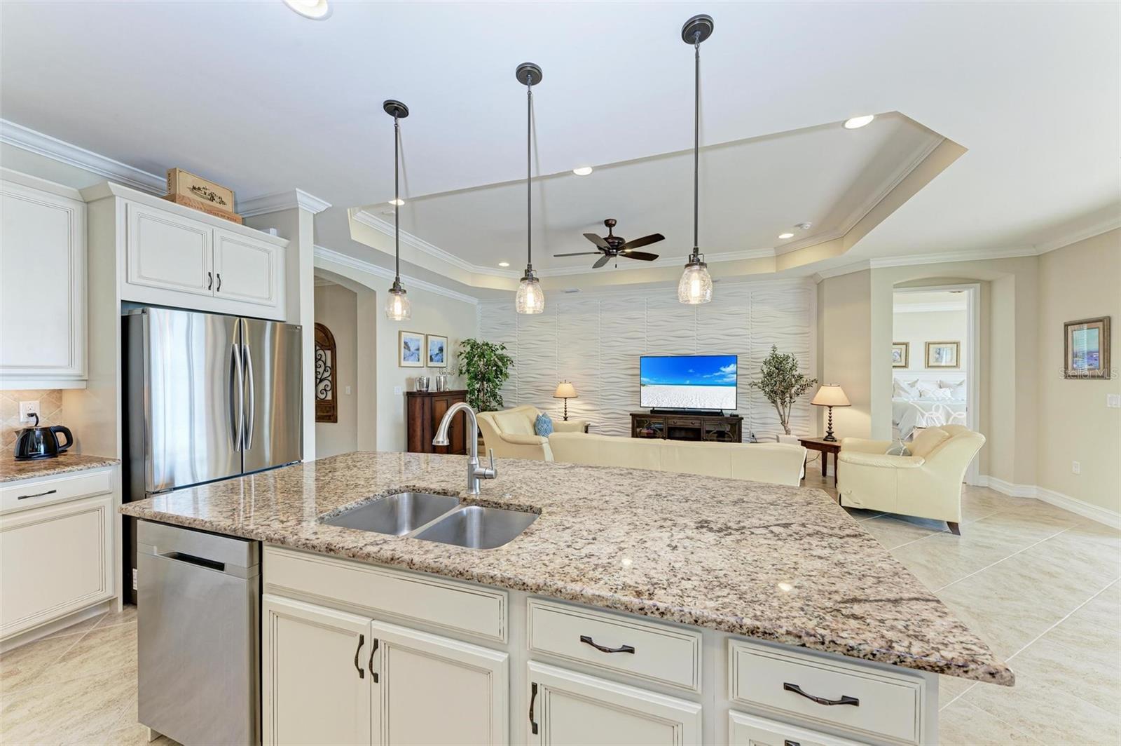 TOSCANA ISLES - Residential