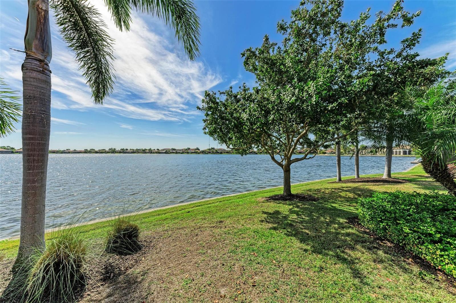 TOSCANA ISLES - Residential