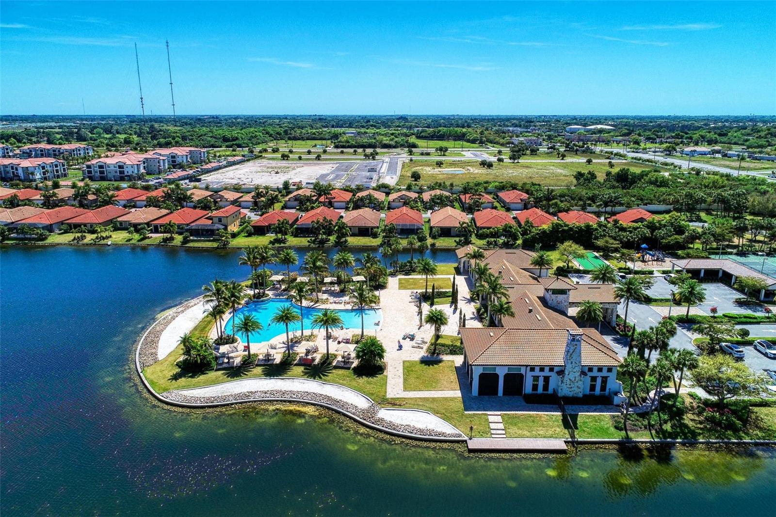 TOSCANA ISLES - Residential