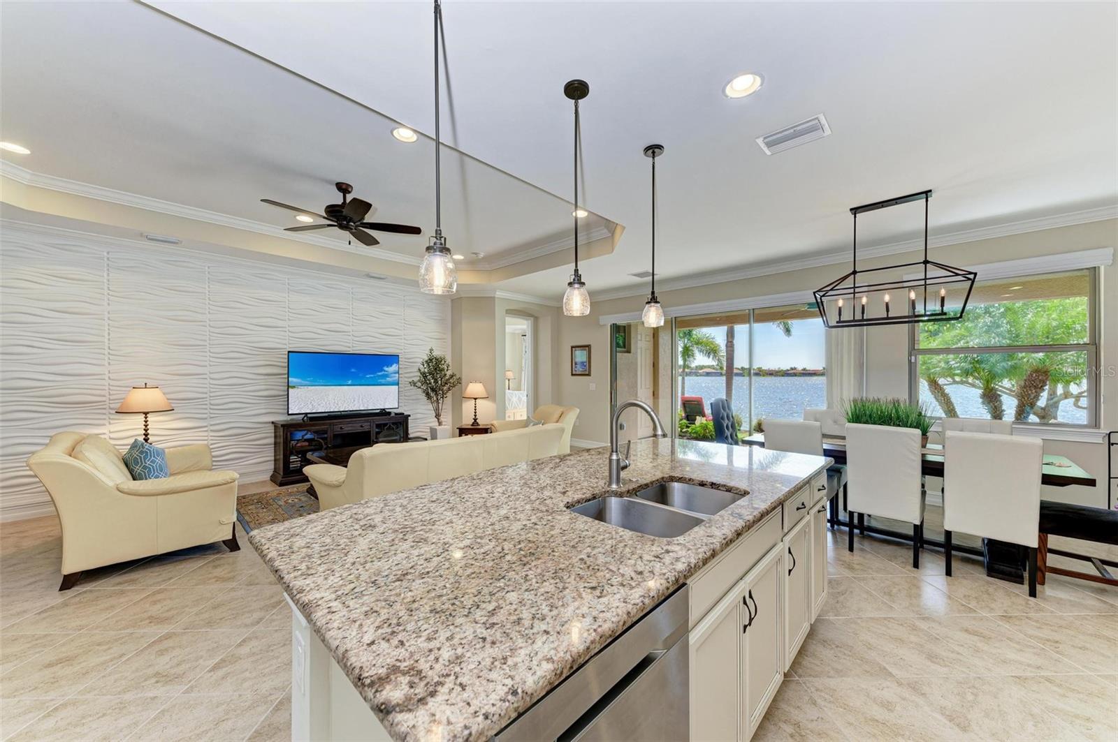 TOSCANA ISLES - Residential