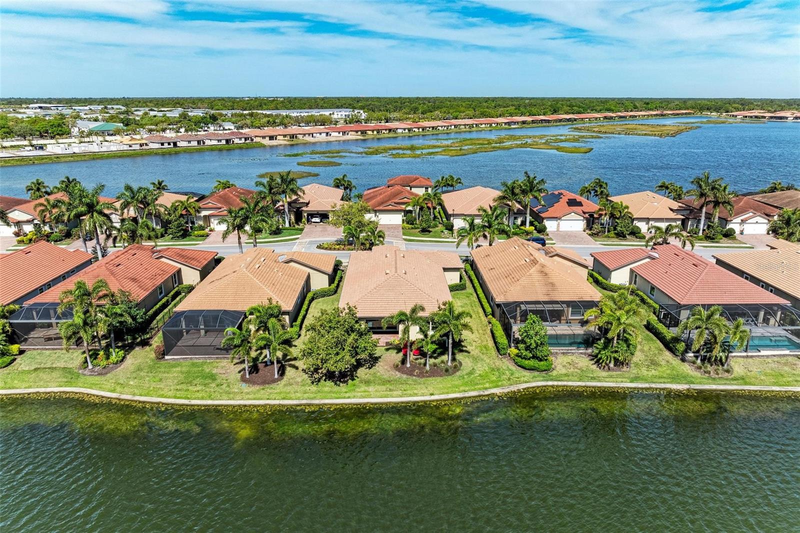 TOSCANA ISLES - Residential