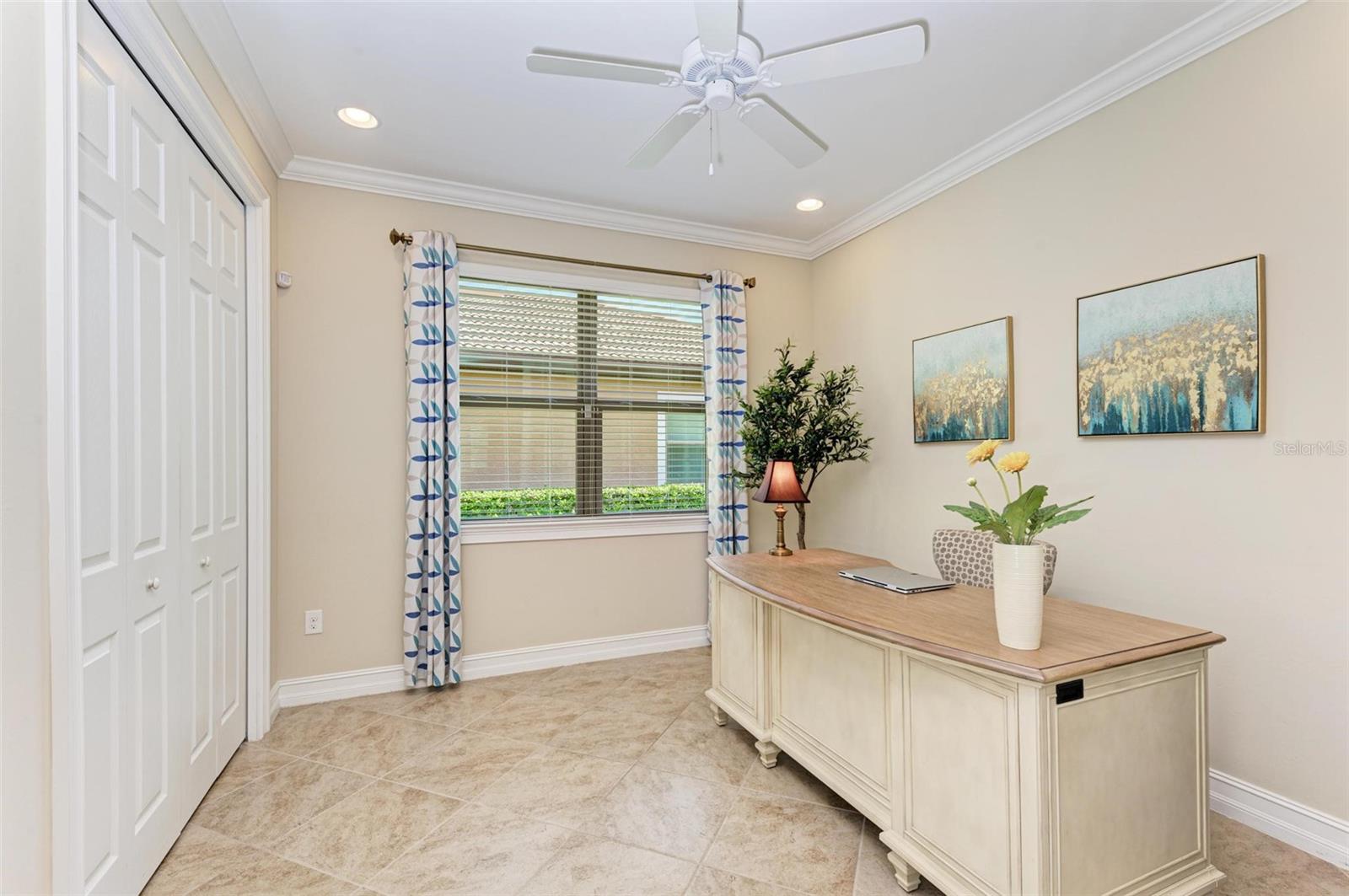 TOSCANA ISLES - Residential
