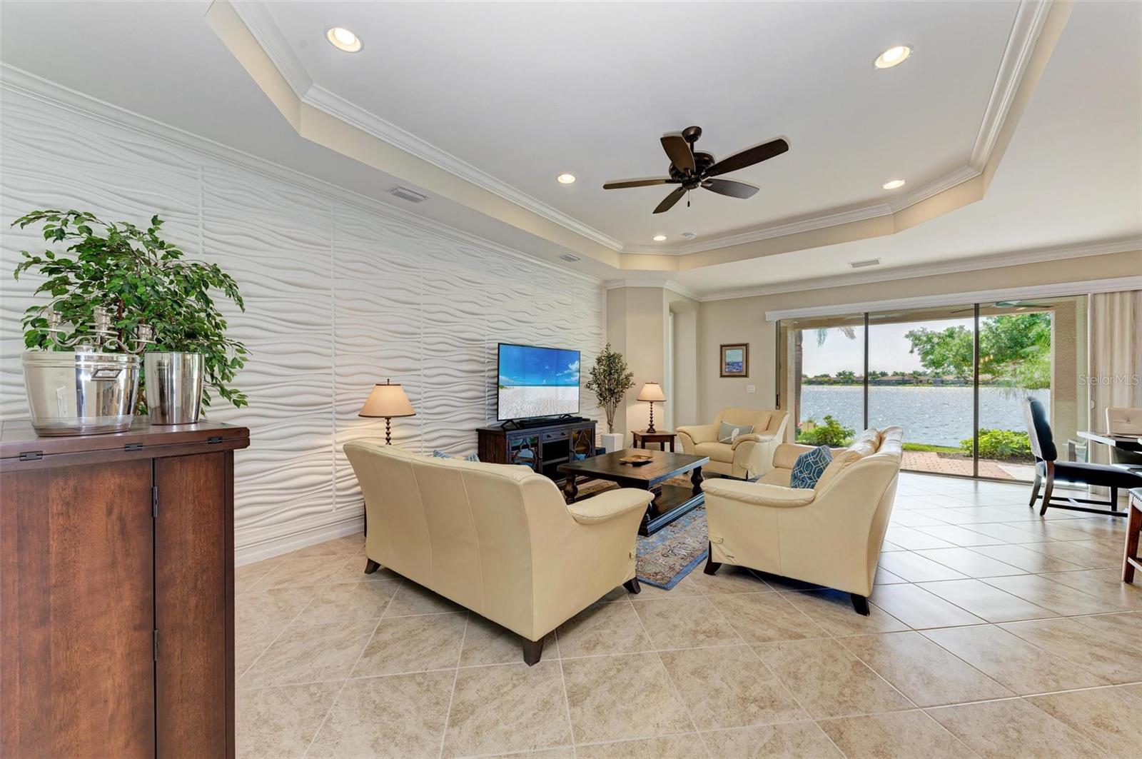 TOSCANA ISLES - Residential
