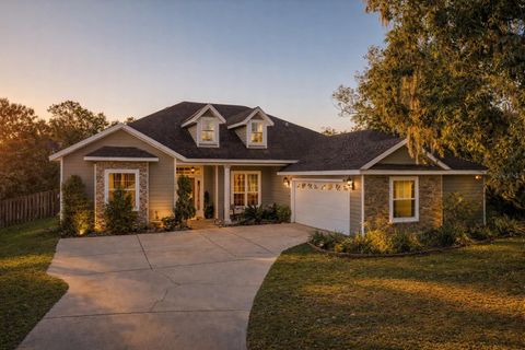 Photo of 14825 NW 151st Lane, Alachua, FL 32615 (MLS # GC525776)