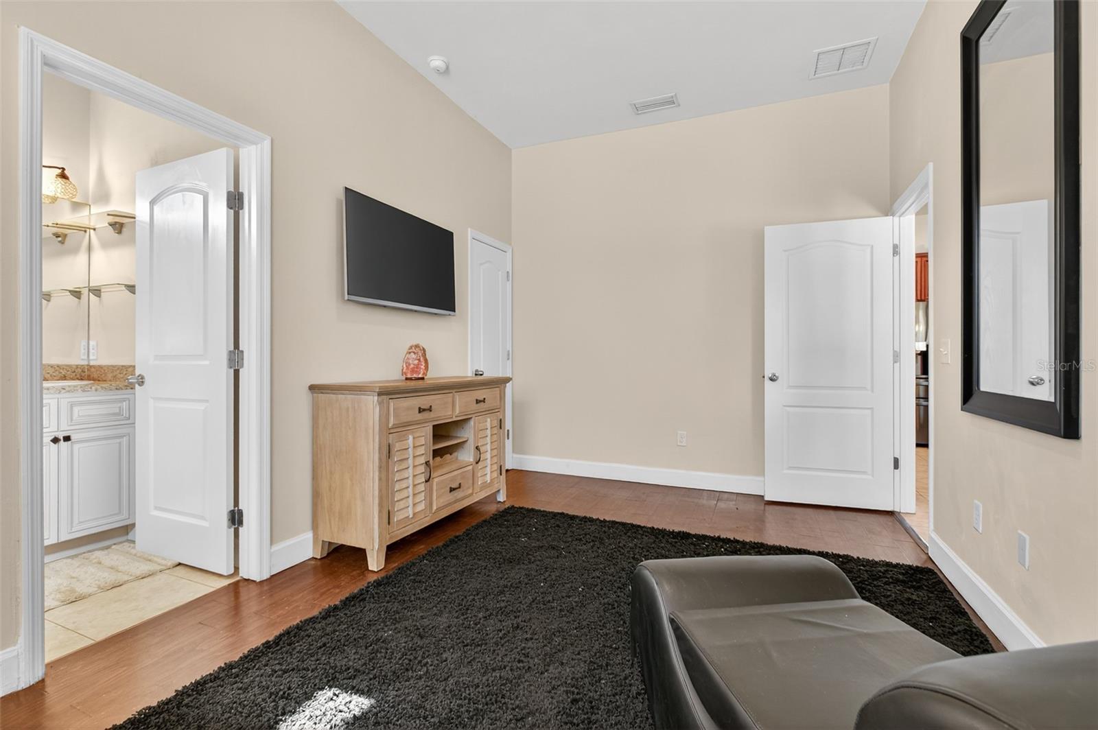 WYNDSWEPT HILLS - Residential